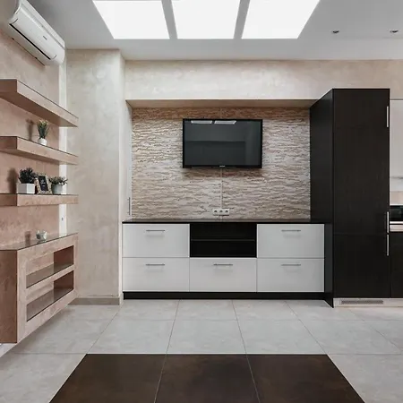 Апартаменти Lapinsky Apartments